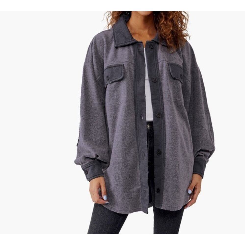 Free People Ruby Fleece Shirt Jacket Plum Gray S Oversized Button Front Pockets - Picture 9 of 9